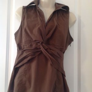 Sleeveless cotton shirt